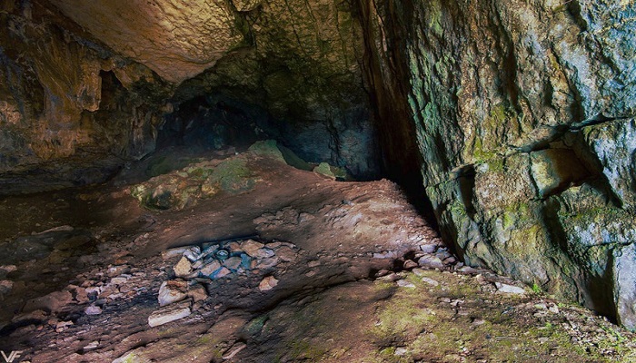 Фото Пещера Иограф близ города Ялта